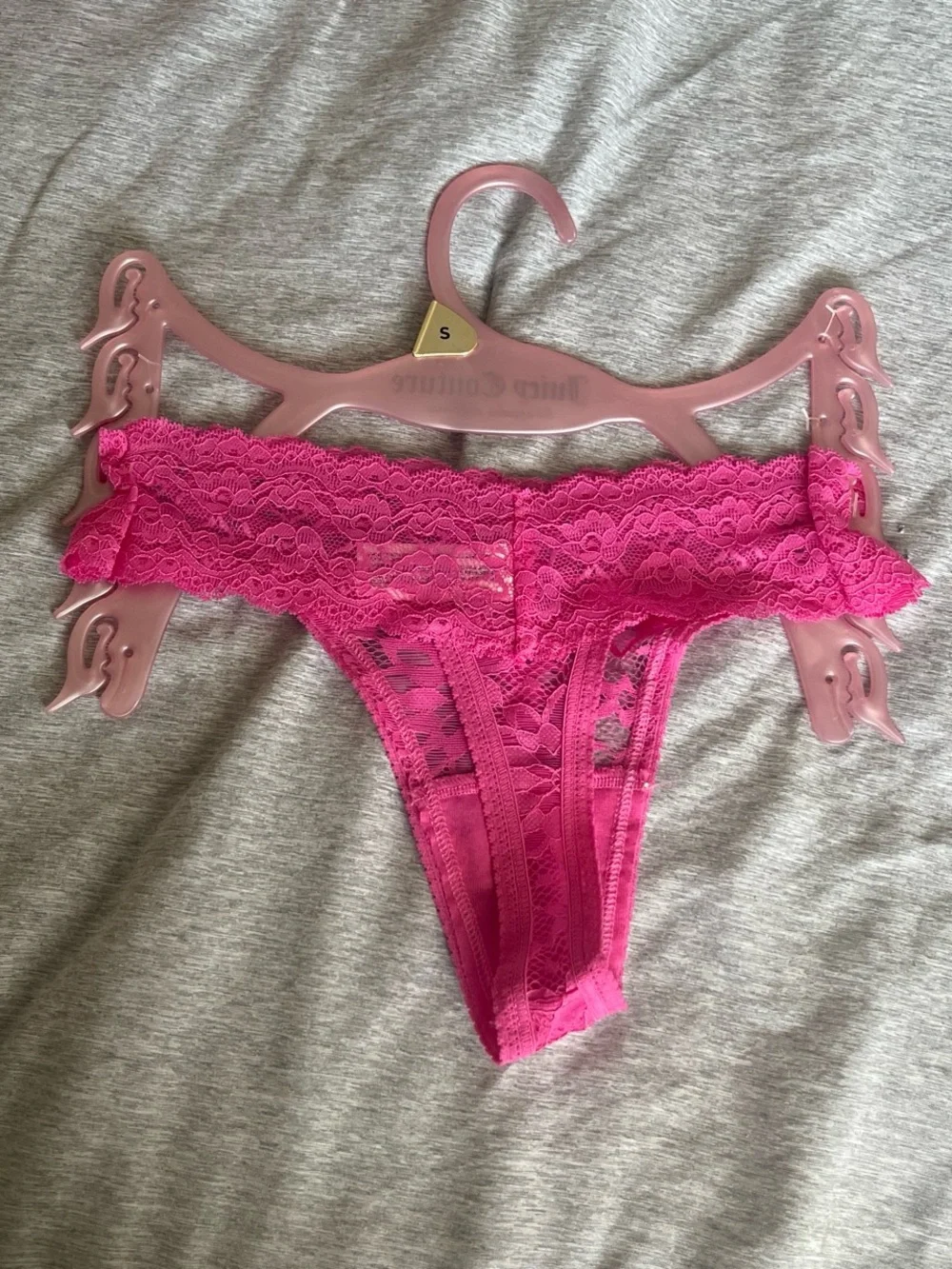 Juicy Couture Bright Pink Lace Crystal-Logo Thong